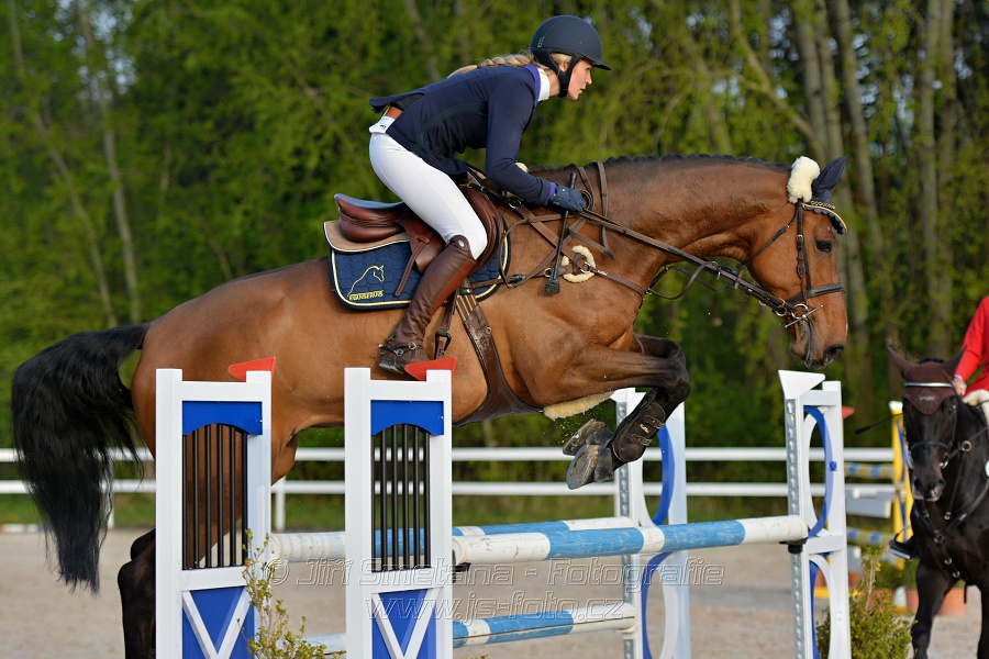 Skoková soutěž stupně „S*“ s návazným rozeskaková$