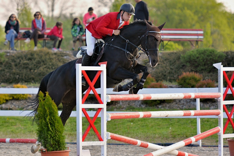 Skoková soutěž stupně „S*“ s návazným rozeskaková$