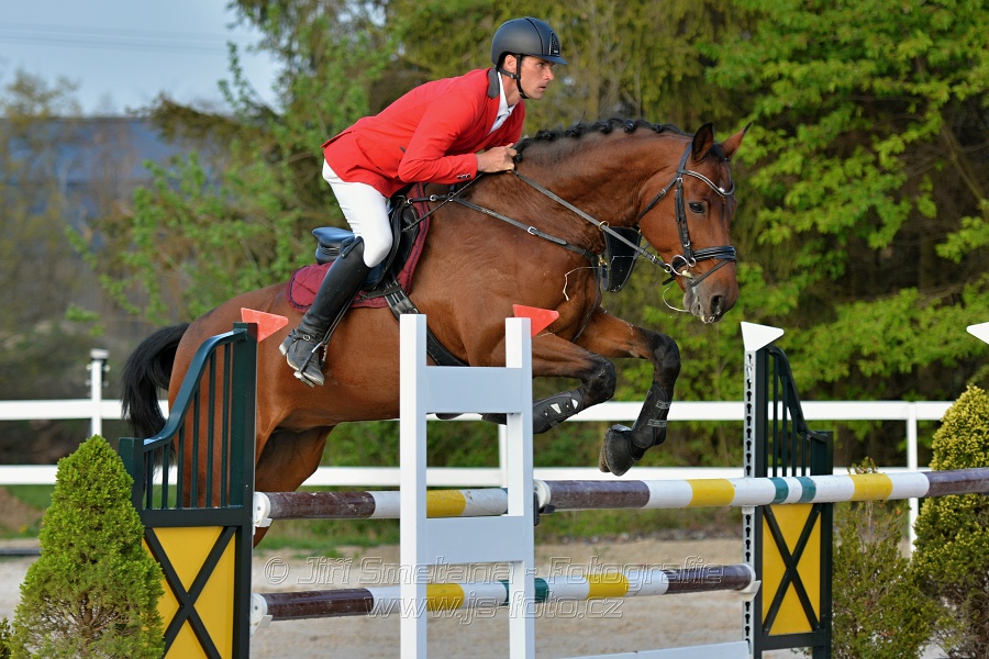 Skoková soutěž stupně „S*“ s návazným rozeskaková$