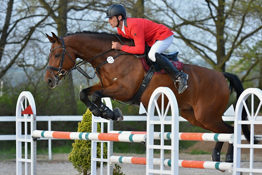 Skoková soutěž stupně „S*“ s návazným rozeskaková$