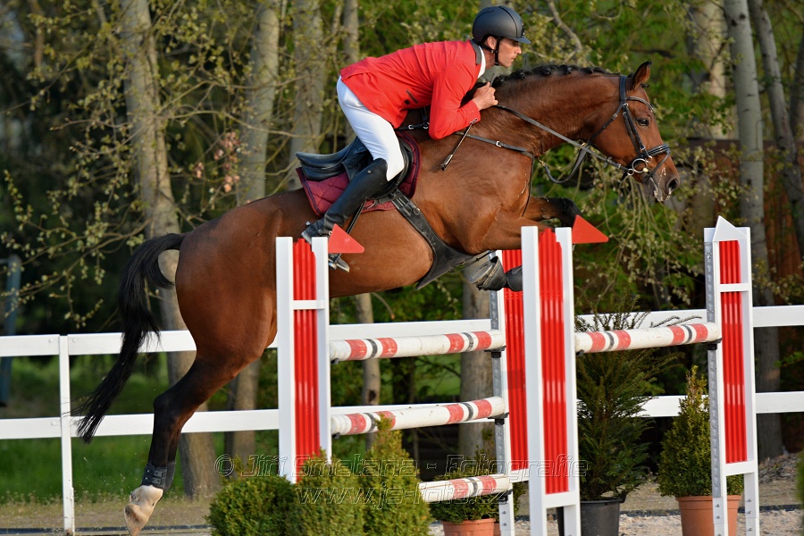 Skoková soutěž stupně „S*“ s návazným rozeskaková$