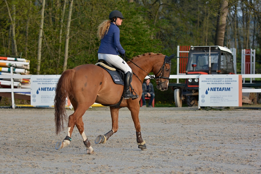 Skoková soutěž stupně „S*“ s návazným rozeskaková$