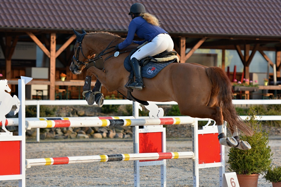 Skoková soutěž stupně „S*“ s návazným rozeskaková$