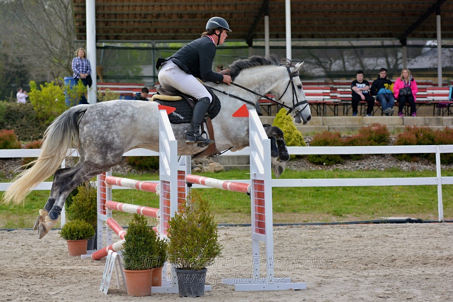 Skoková soutěž stupně „ZL“ na čas