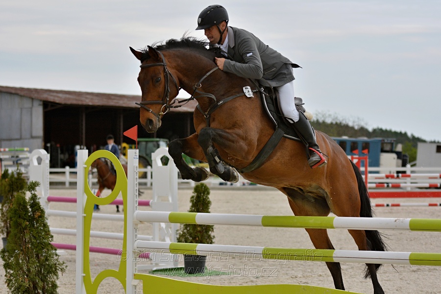 Skoková soutěž S*