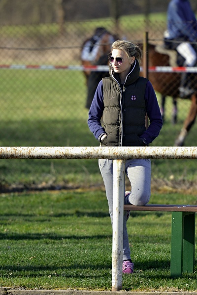 Skoková soutěž „Stupňovaná obtížnost do 100 cm“