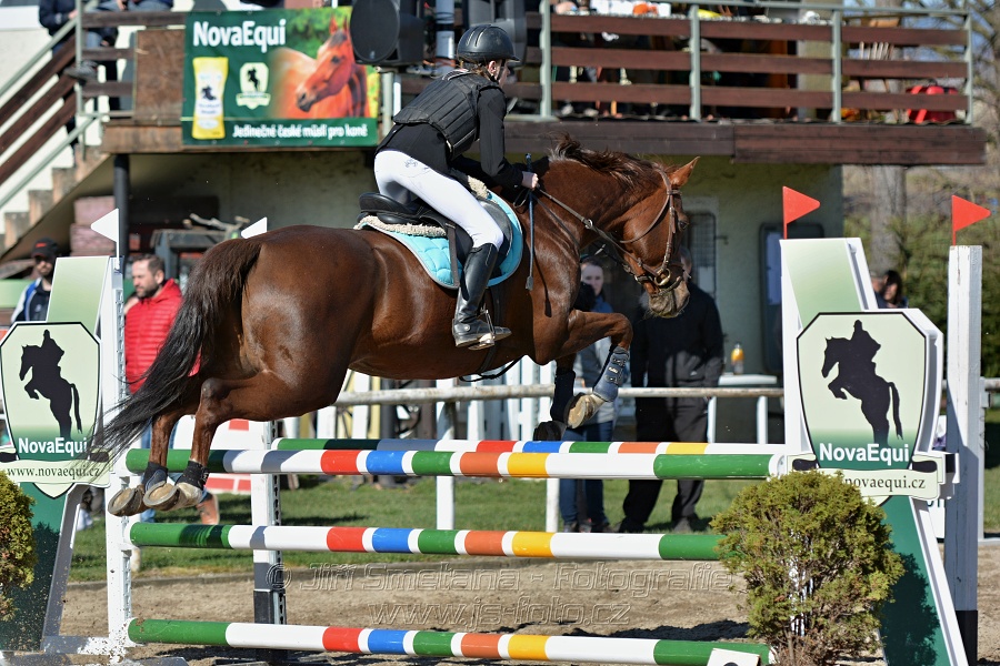 Skoková soutěž „Stupňovaná obtížnost do 100 cm“