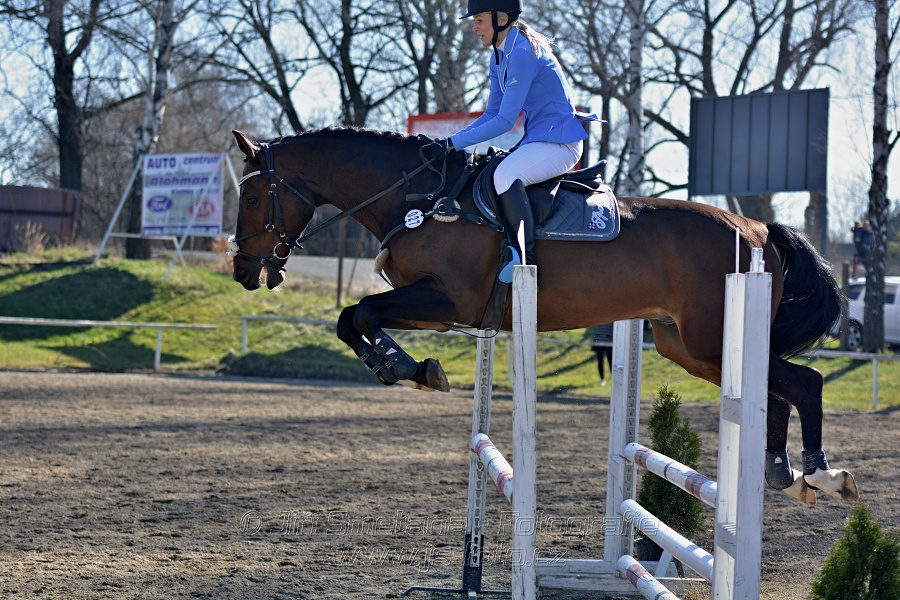 Skoková soutěž „Stupňovaná obtížnost do 100 cm“