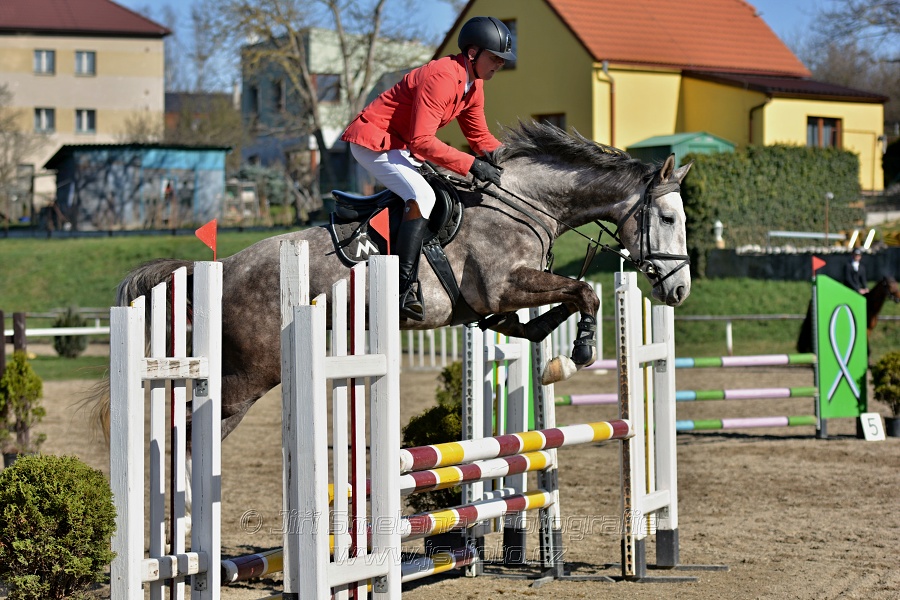Skoková soutěž „Stupňovaná obtížnost do 100 cm“