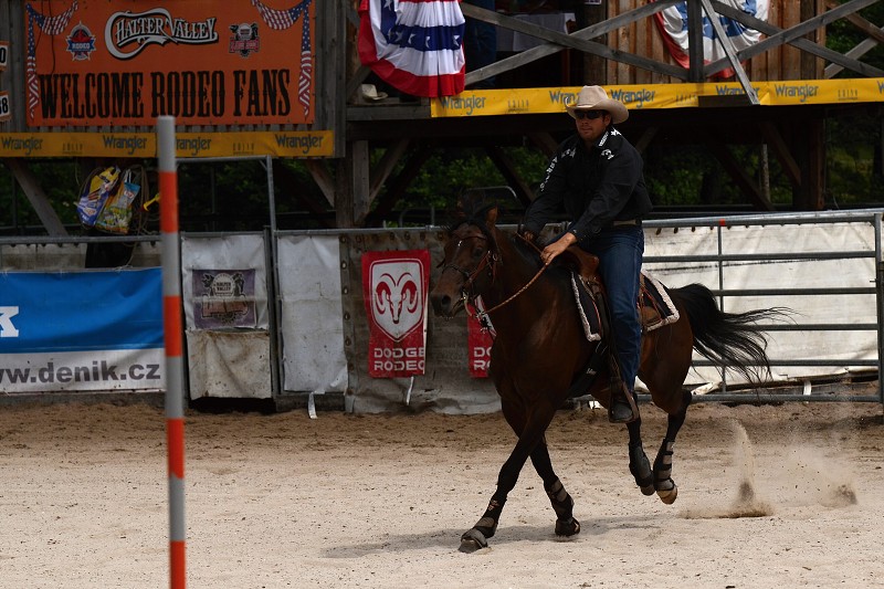 PRORODEO TOUR 2011 HALTER VALLEY