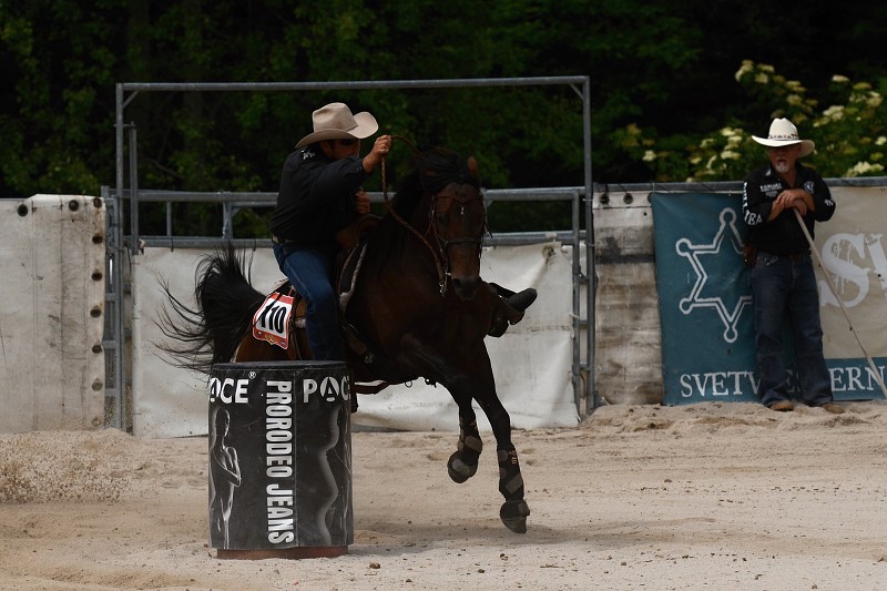 PRORODEO TOUR 2011 HALTER VALLEY